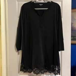 Black cotton 3/4 length sleeve cotton tunic